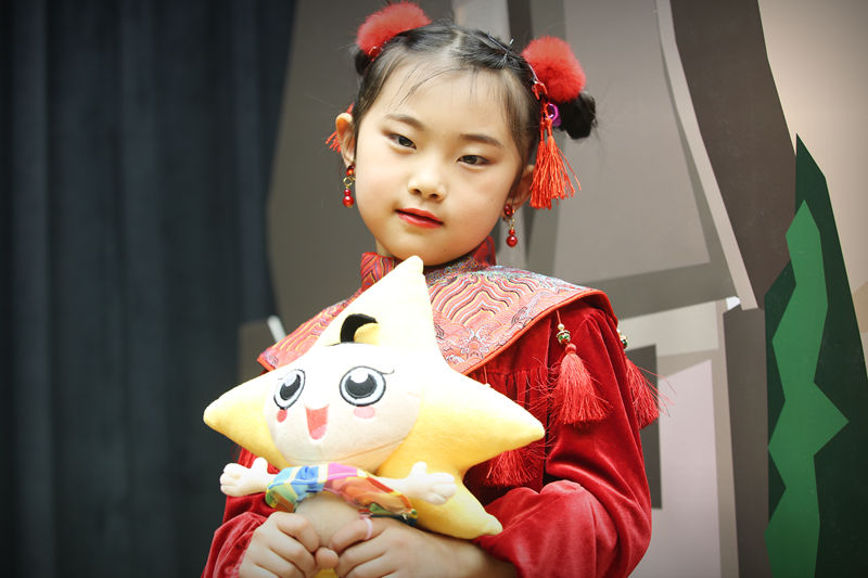 孫藝萱 春晚 小(xiǎo)使者 少(shǎo)兒(ér)藝術(shù)培訓加盟